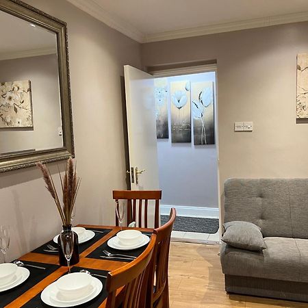 London Property Apartments For Up To 6, Next To Big Ben & London Eye Εξωτερικό φωτογραφία